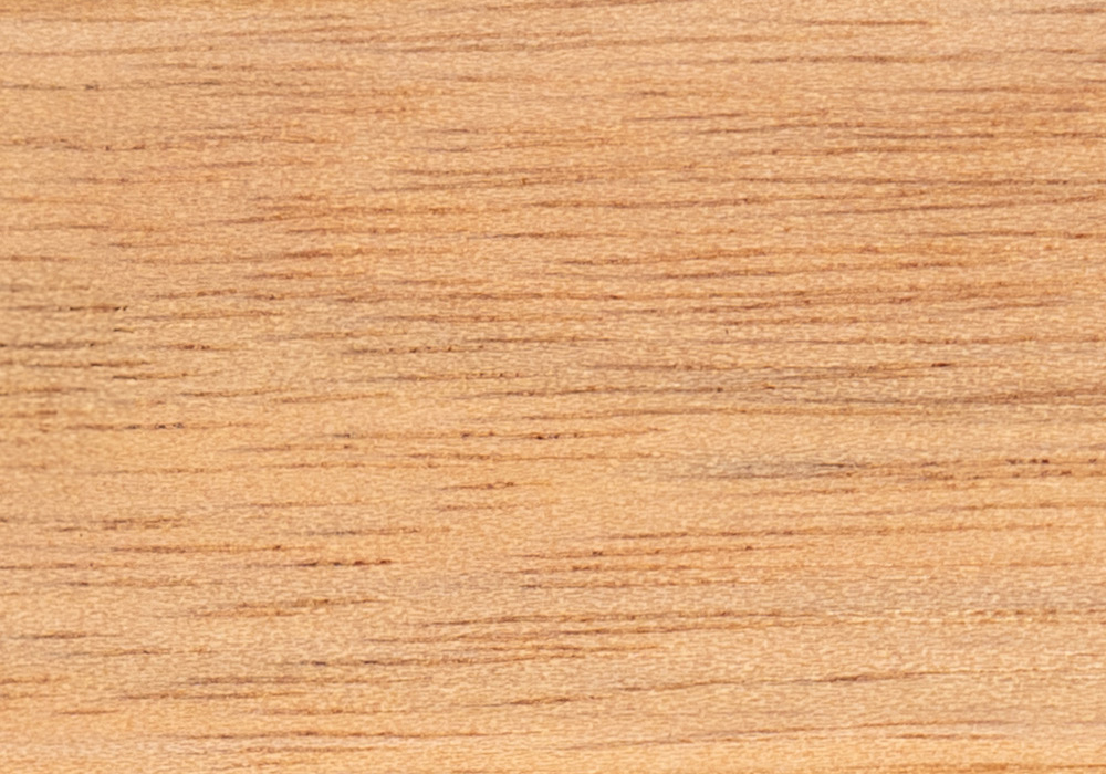 Clear varnish (meranti)
